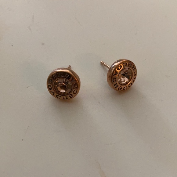 Coach rose gold studs - Picture 2 of 4